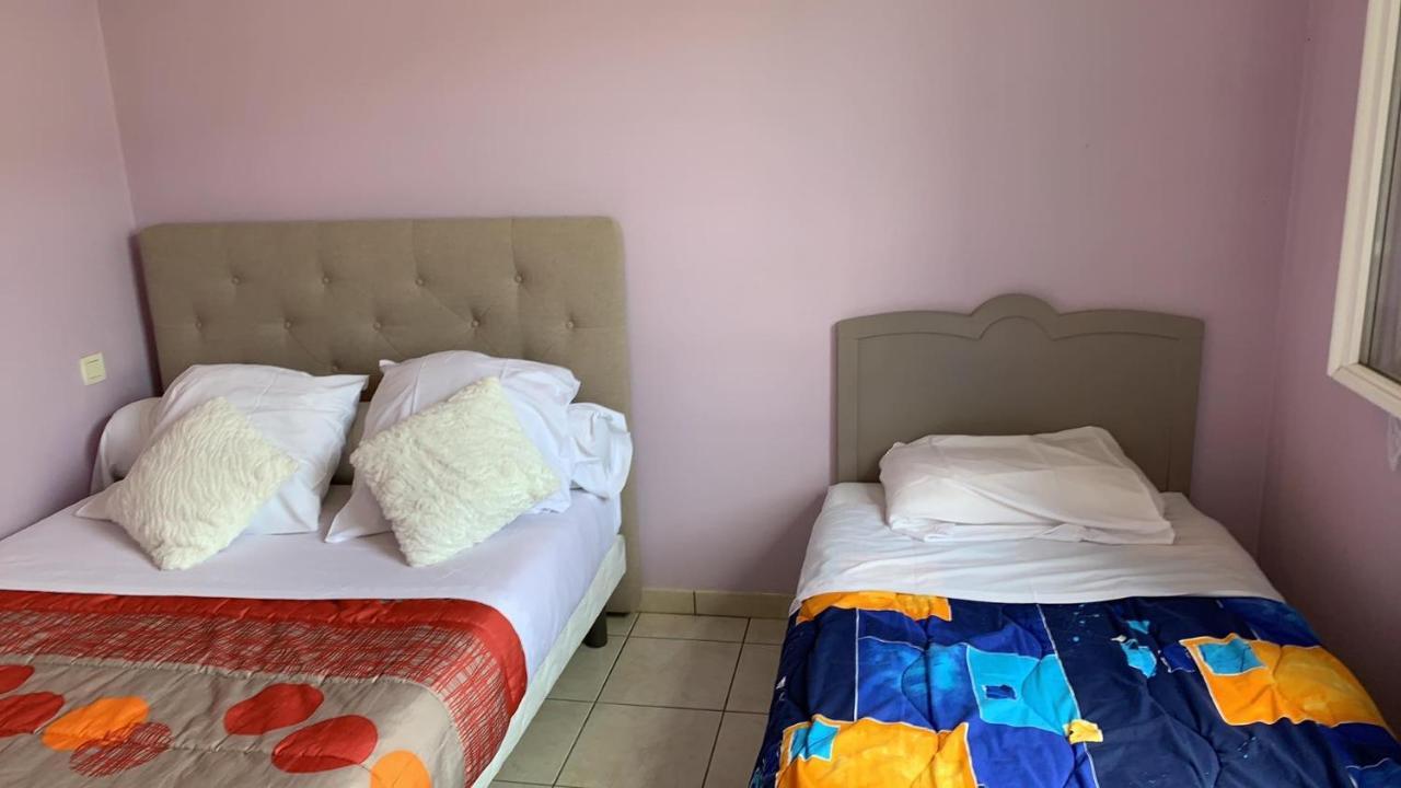 Hotel Du Cygne De La Croix Blanche Lailly-en-Val 외부 사진