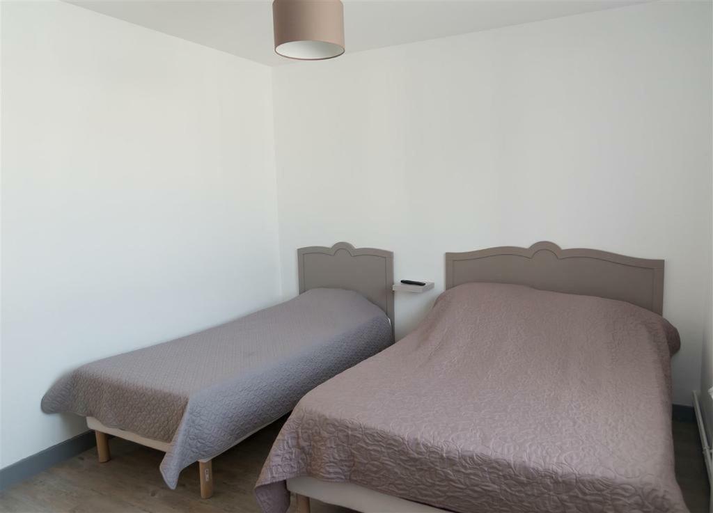 Hotel Du Cygne De La Croix Blanche Lailly-en-Val 외부 사진
